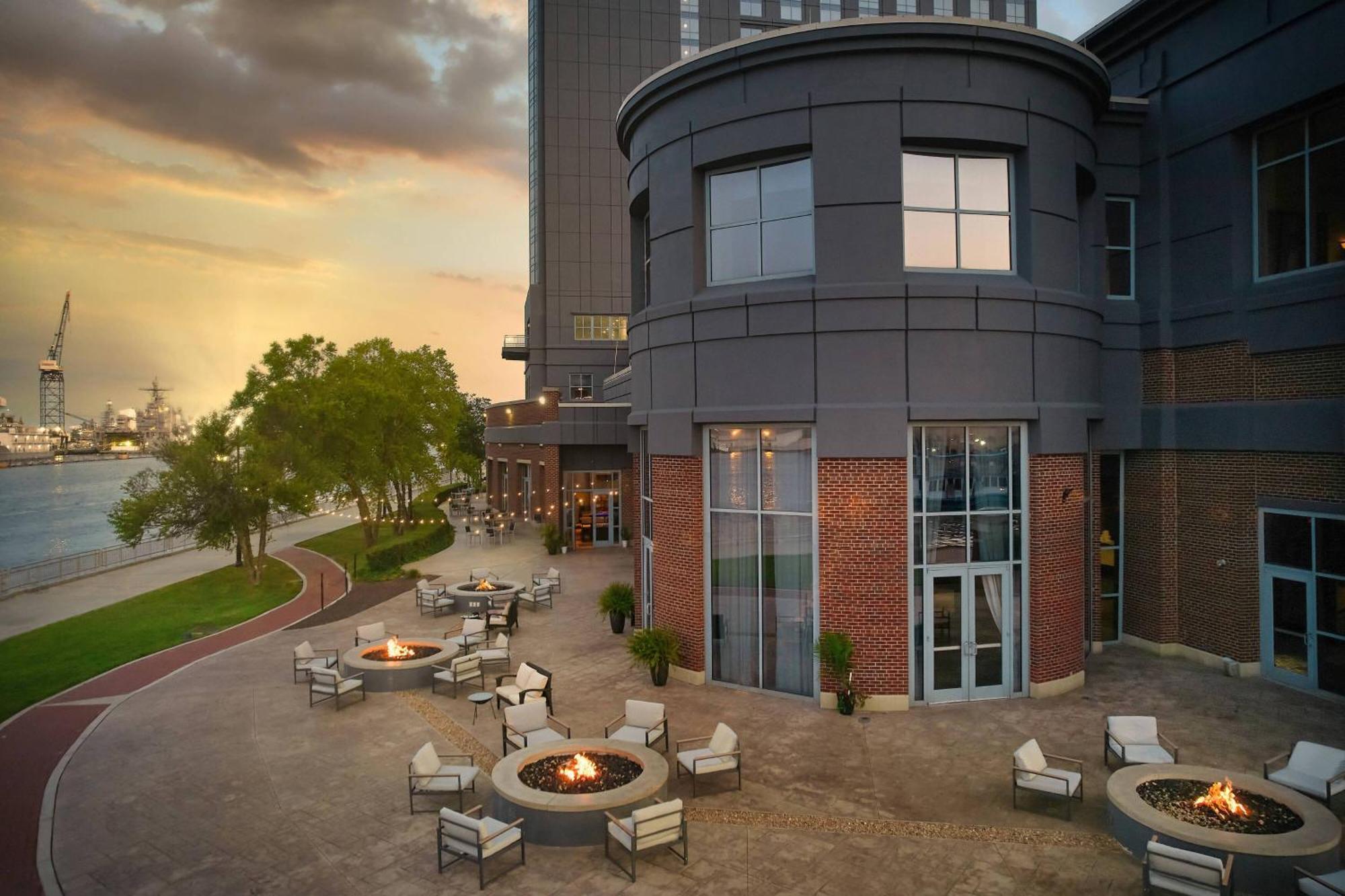Renaissance Portsmouth-Norfolk Waterfront Hotel Buitenkant foto